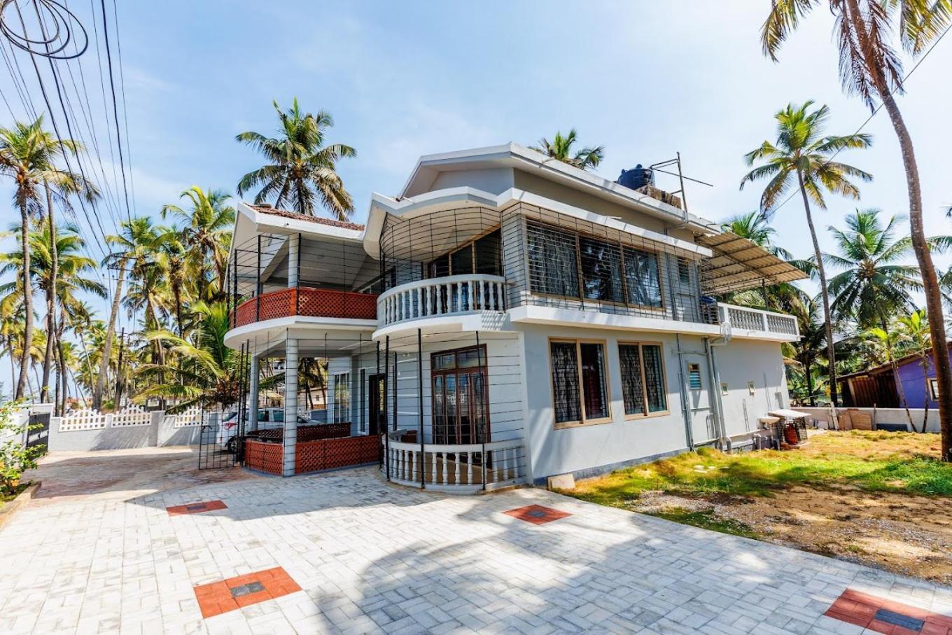 Gintara Beach Homestay By Evaddo Kalyānpur Exterior photo