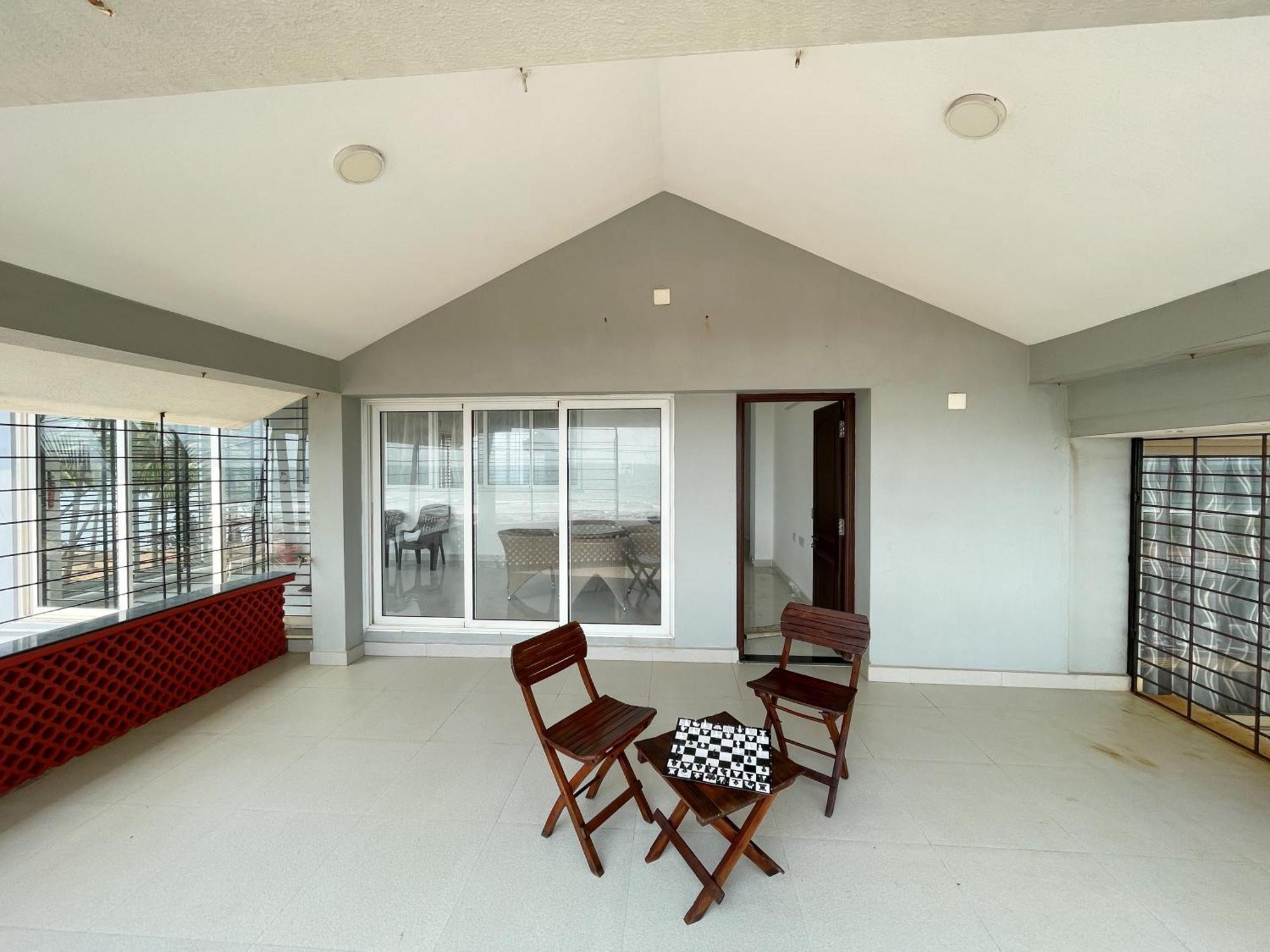 Gintara Beach Homestay By Evaddo Kalyānpur Exterior photo